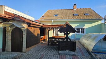 Rodinný dům s penzionem - 4