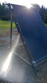 Solár se stojanem k bazénu. - 4