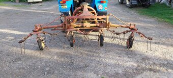 Prodám nesený obraceč Niemeyer HR 401 - 4