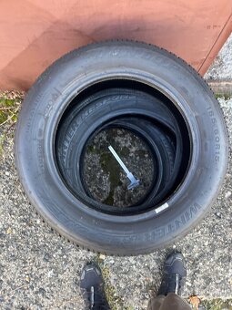 Zimní pneu 185/60/15 - 4