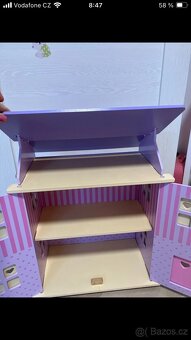 Dreveny domecek pro panenky- - 4