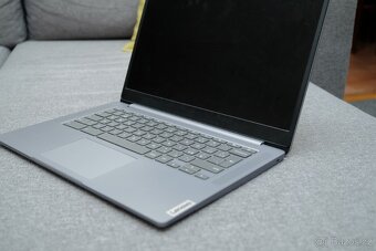 Lenovo IdeaPad 3 CB - 4