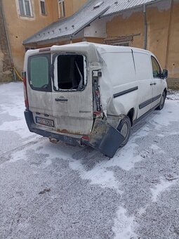 Peugeot expert 2.0hdi 100kw Rezervace - 4