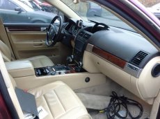 náhradní díly VW Touareg 5.0tdi v10 2.5tdi - 4
