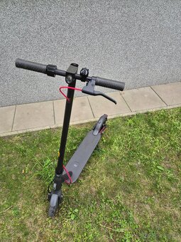 Xiaomi Mi Electric Scooter Pro 2 v dobrém stavu - 4