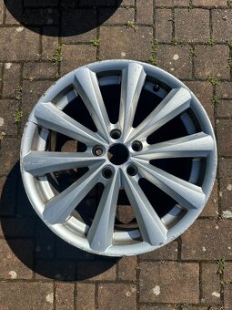 Sada alu kol, r18 - 225/40 - 4