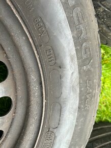 plechové disky 5x108 - letní pneu 215/65/15 - 4