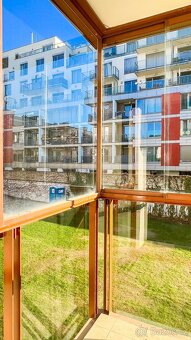Pronájem nadstandartního bytu 3+kk se 2 balkony, 76m2, Vinoh - 4