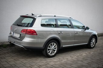 Volkswagen Passat Alltrack 2.0TDi DSG 130kw 4x4 webasto led - 4