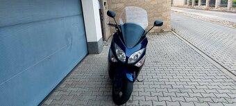 Yamaha tmax - 4