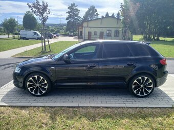 Audi A3 2.0 TDI CR SPORTBACK S-LINE - 4
