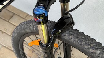 Super prémiové horské kolo 2015 Specialized Jett Comp S/29” - 4