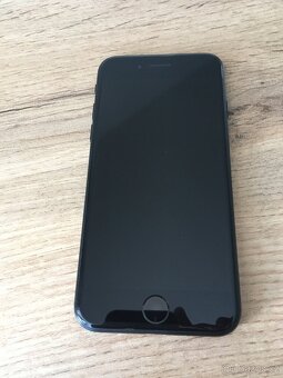 Apple IPhone SE 2022, 128GB, černý - 4
