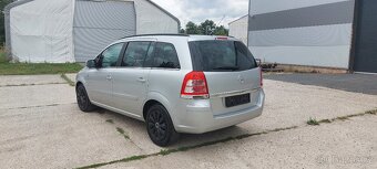 Opel Zafira 1,6 benzin Facelift 2010 - 7 mistne - 4
