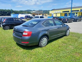 Škoda Octavia 1.4 TSI 110KW Serviska 2x klíč - 4