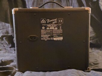 Fender Frontman 20G Kytarové kombo - 4