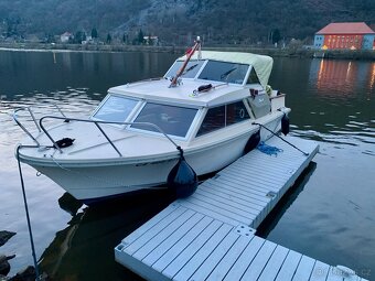 Motorova obytna lod Windy24 - pěkný stav - 4