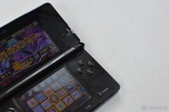 Nintendo 3DS Cosmos Black - 4