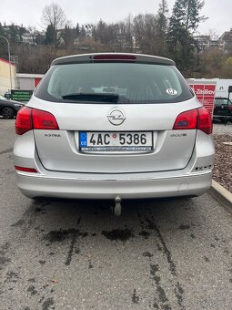 Opel astra - 4