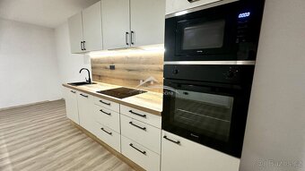 Pronájem luxusního bytu 3+kk s předzahrádkou, Světlá nad Sáz - 4