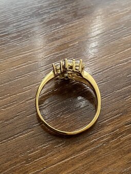 Zlatý dámský prsten - 4