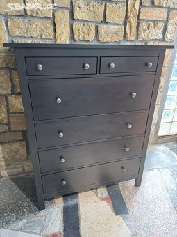 Hemnes nábytek z Ikea - 4