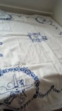 Ubrus a  Na chalupu 150kč,-Ručně pletené košíky kus -30Kč - 4