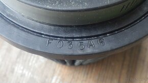 Vzduchový filtr KN na Suzuki GSX R 750 - 4