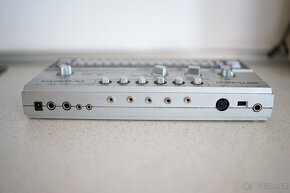 Roland TR-606 Drumatix 1980 Idividuální výstupy - 4