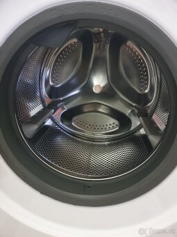 Pračka Whirlpool na 8kg - 4