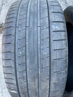 Pneumatiky 285/40/21R - 4