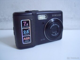 SAMSUNG D75 - 4
