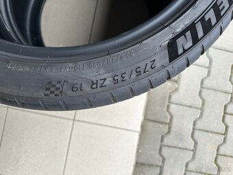 Michelin Pilot Sport 4S - 275/35/19 - 4