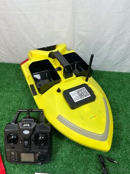 Rybářský člun s GPS a baterie 12000mAh - 4