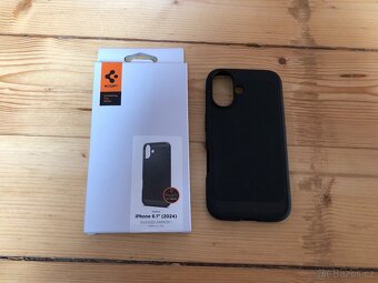 iPhone 16 128GB černá - 4