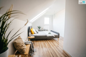 Prodej bytu 4+kk 118 m² V Průhonu, Zvěřínek - 4