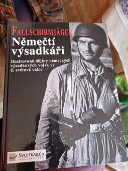 Knihy druhá světová - 4