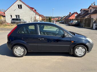Ford Fiesta 1.3 i - 4