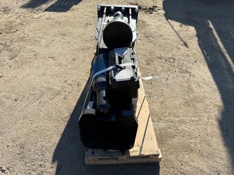 Hydraulické bourací kladivo HANER na bagr 13-20t - 4