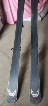 sjezdové lyže 152cm - 4