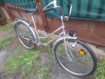 Starší dámské kolo - 4