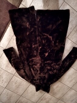 Kožich pro certa - 4