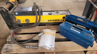 Hydraulické bourací kladivo na bagr - 4