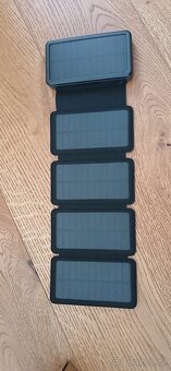 Solární nabíječka s powerbankom 9W 20000mAh ES20000B - 4