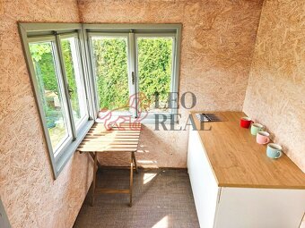 Prodej chatky v klidné osadě - 4