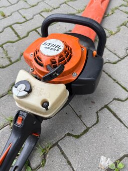 Prodám plotostřih Stihl HS82R - 4