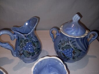 Glazurovaná keramika - kávový servis (9 ks). - 4