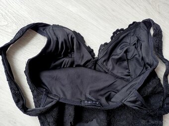 Nový krajkový top vel M - 4