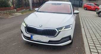 Škoda Octavia 1.5 TSI - 4