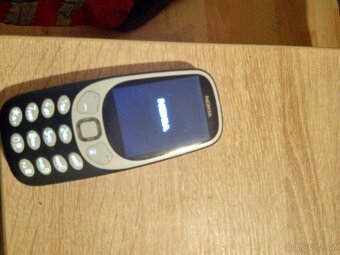 Prodám Nokia plně funkční - 4